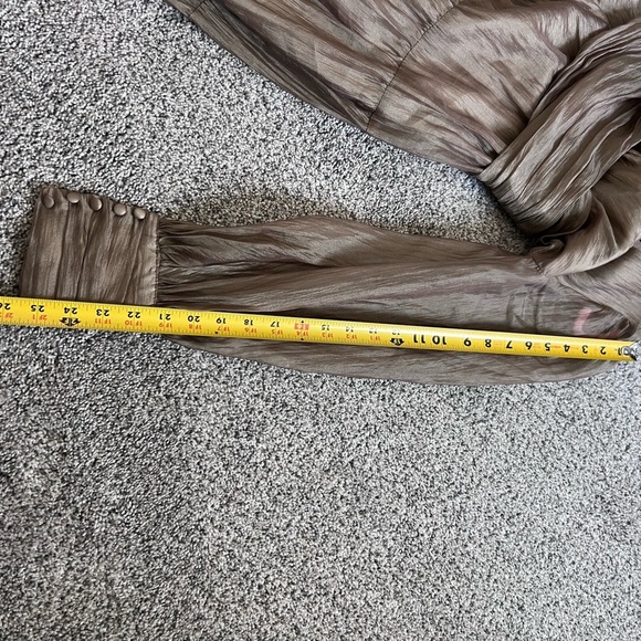 NWOT Hello Molly GIRLS THRIVING LONG SLEEVE MAXI DRESS KHAKI Sheer Women’s US 4 - Picture 16 of 16